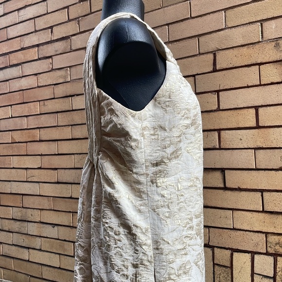 Vera Wang Retro Metallic Brocade Pleated Back Cocktail Dress Size 2 / EU 36 - Picture 7 of 10